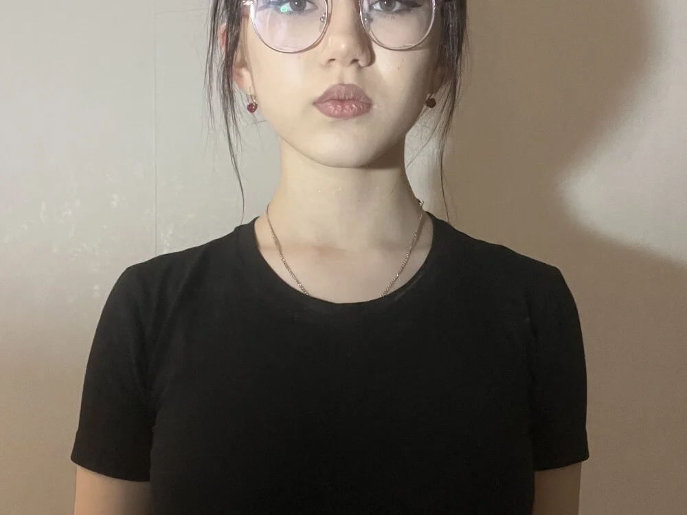 SolvedGlobe Chat XXX offline