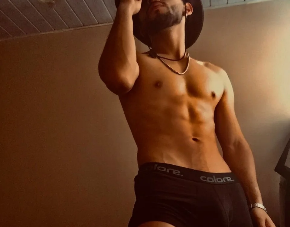 Jhosep_26's Offline XXX Chat