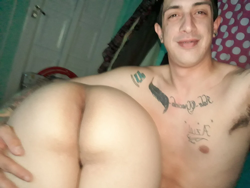 Couplegolden2 offline XXX-chat