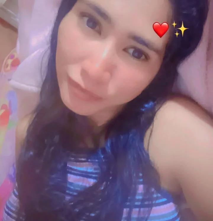 Megan_25_hot: офлайн-секс-чат