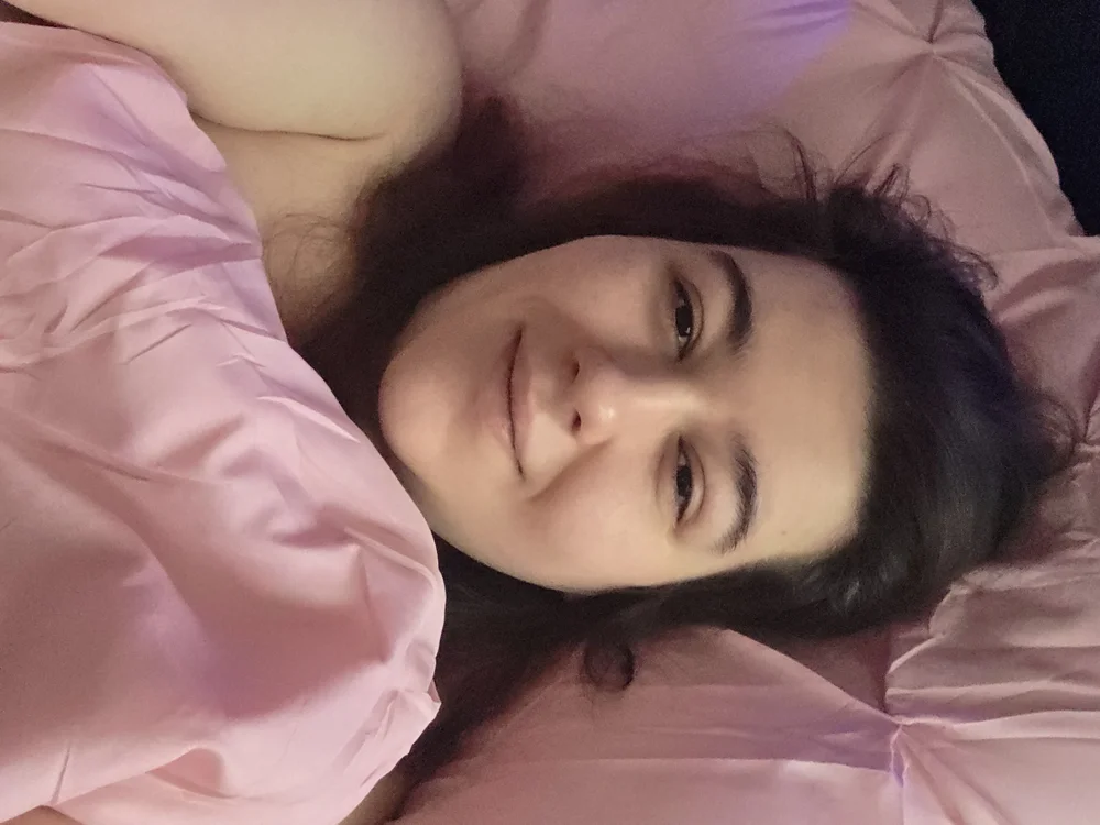 Ashlovescannabis Chat XXX offline