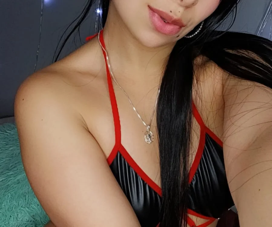 Kimm_09's Offline XXX Chat