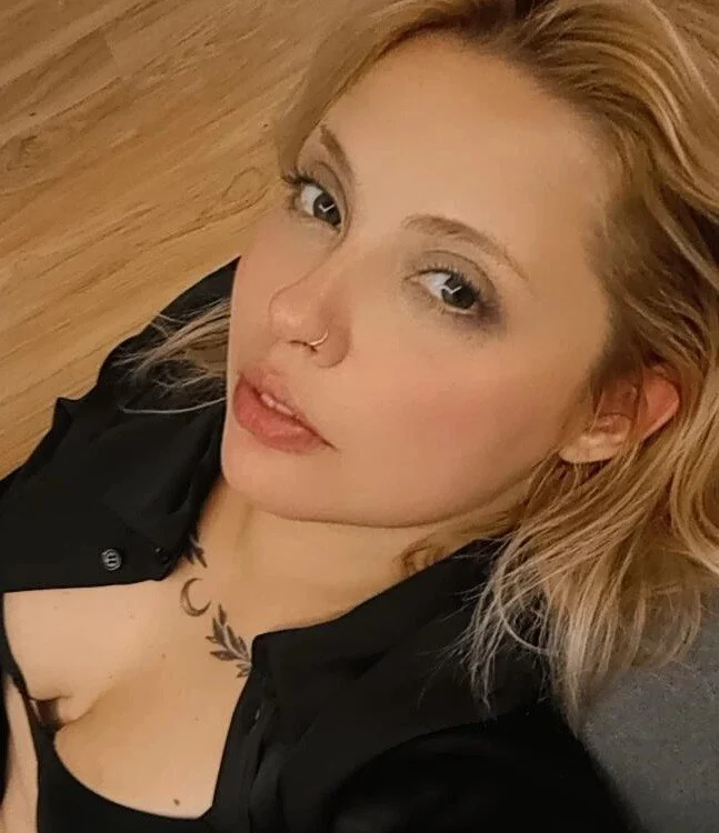 Chat +18 off-line de nannibb