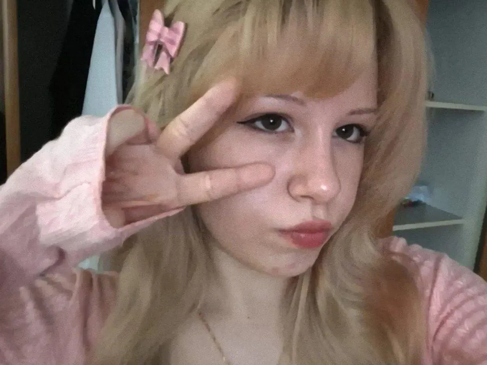 CatherynBoon's Offline Chat Room