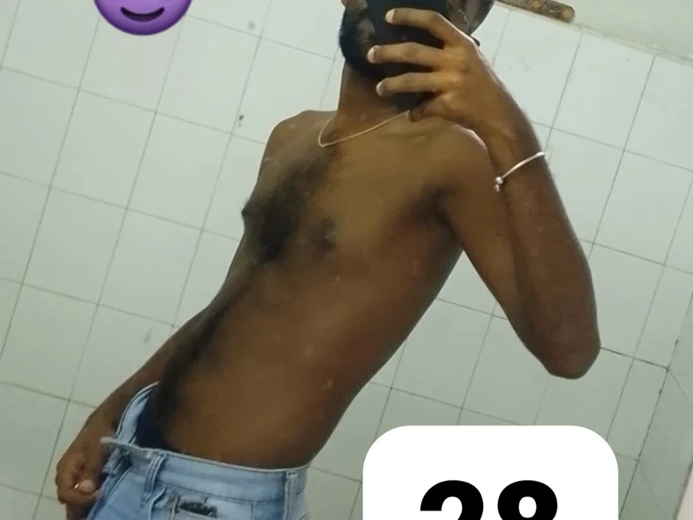 BLACK____boy______'s Offline Chat Room