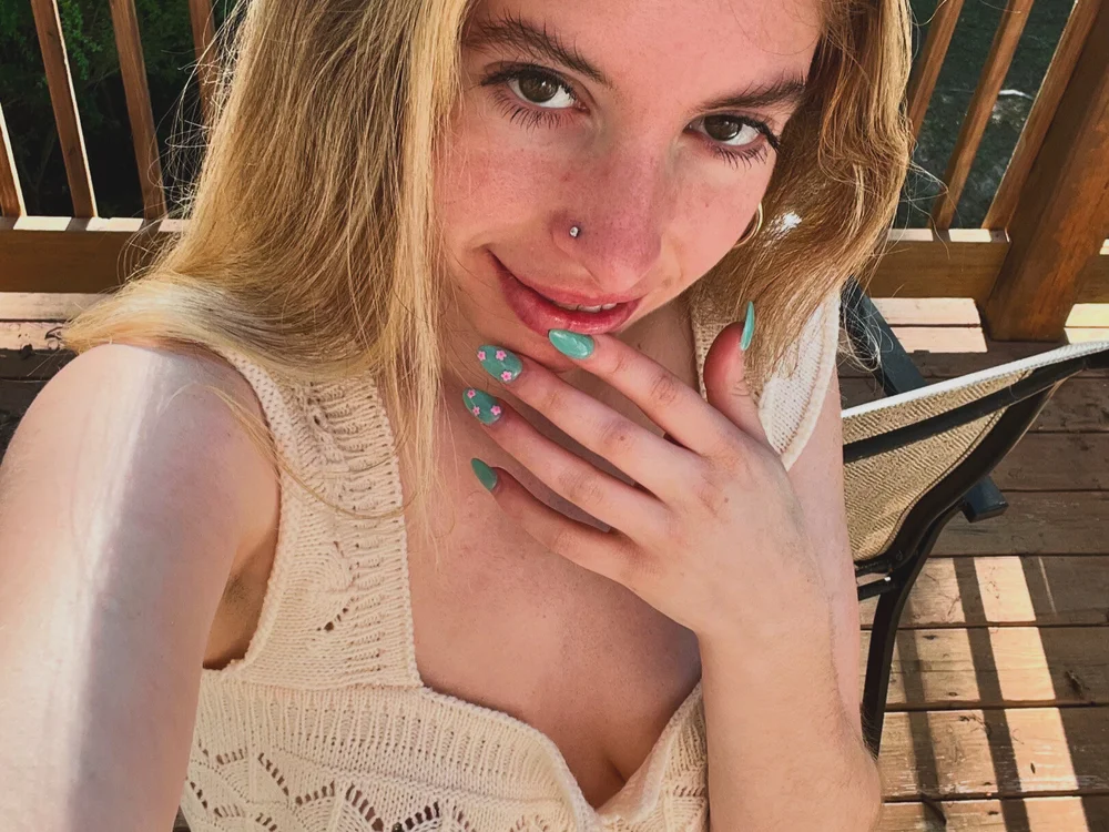 kylierose00 offline chatrum