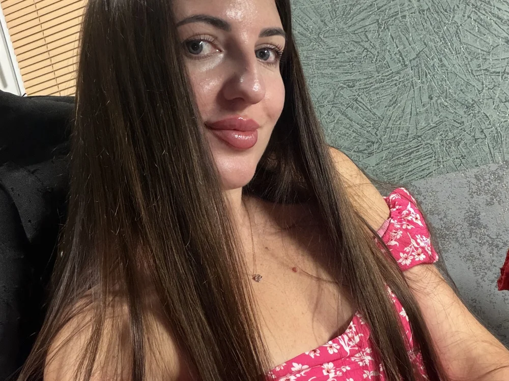 Yasm1na's Offline XXX Chat