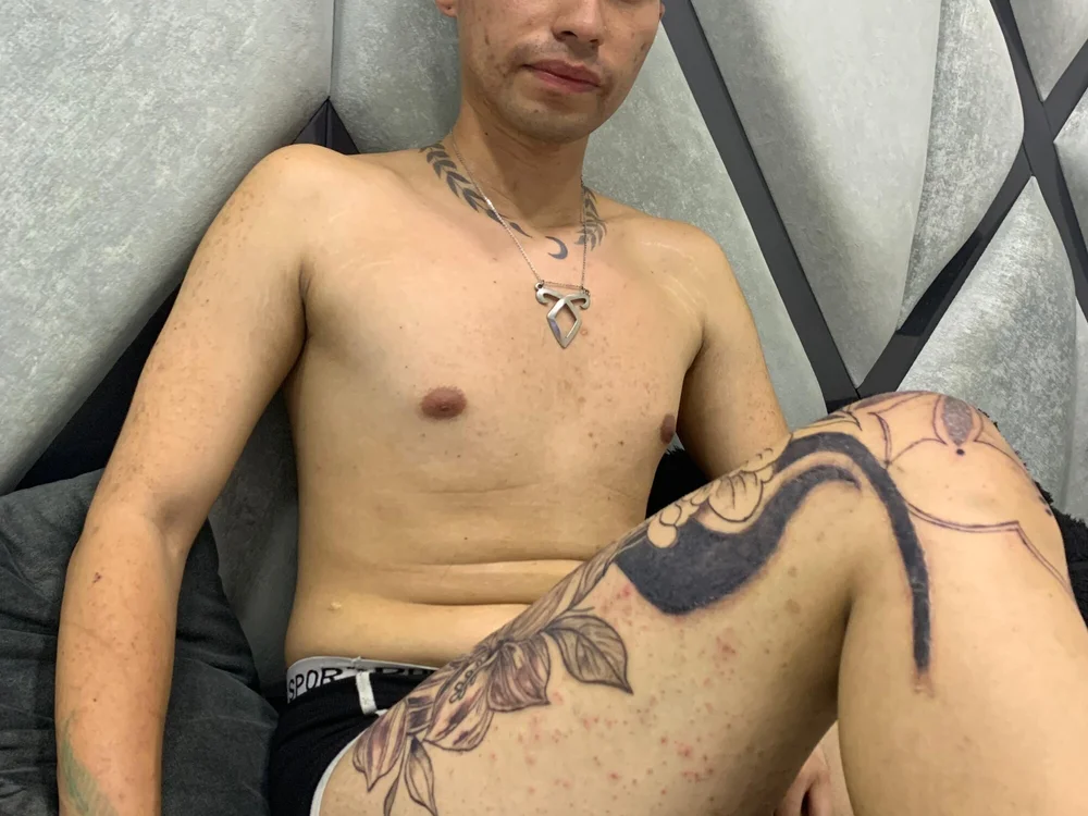 ห้องแชทออฟไลน์ของ Marcos_Whites
