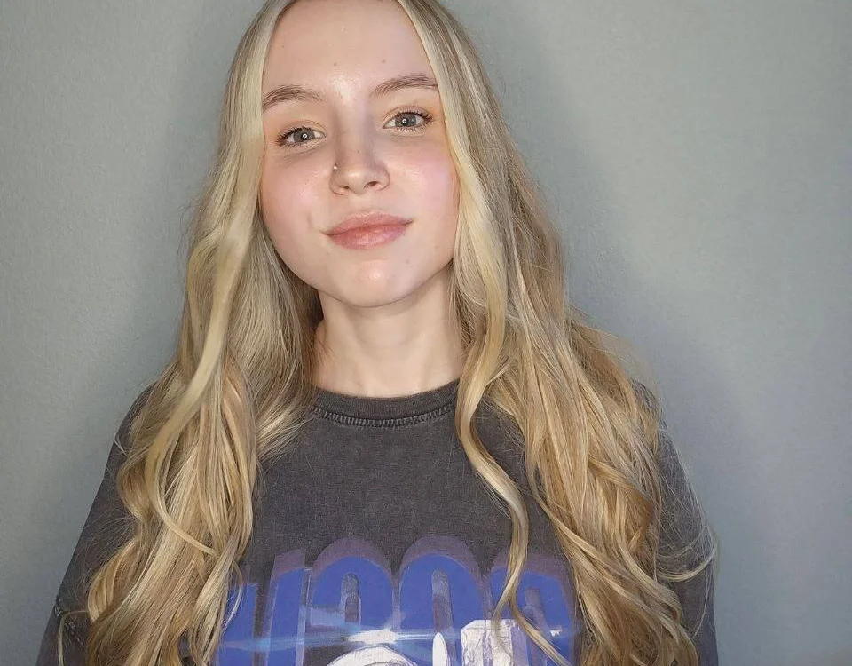 Chat +18 off-line de Linda__Bloom