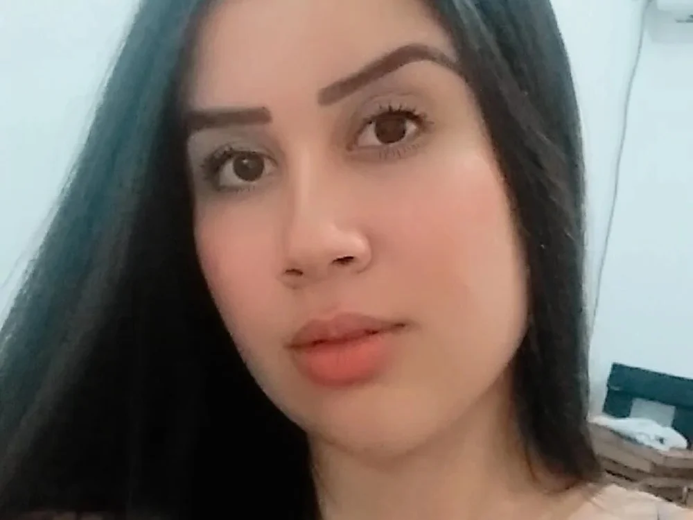 Gabyyy12's Offline Chat Room