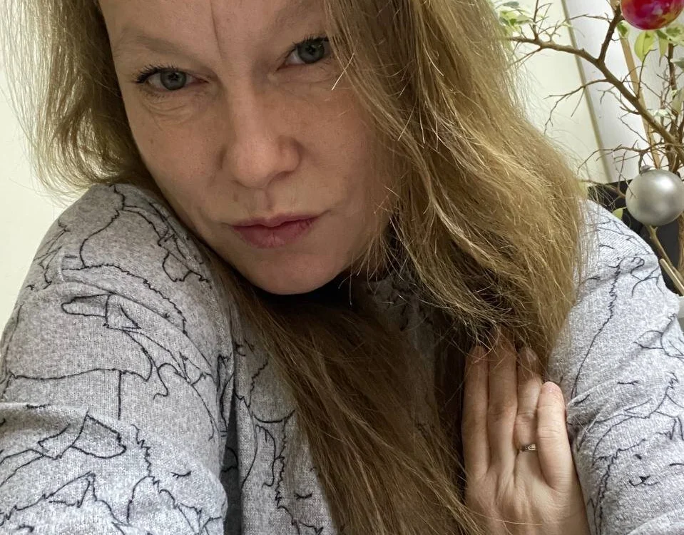 ShirleyWalsh's Offline Chat Room