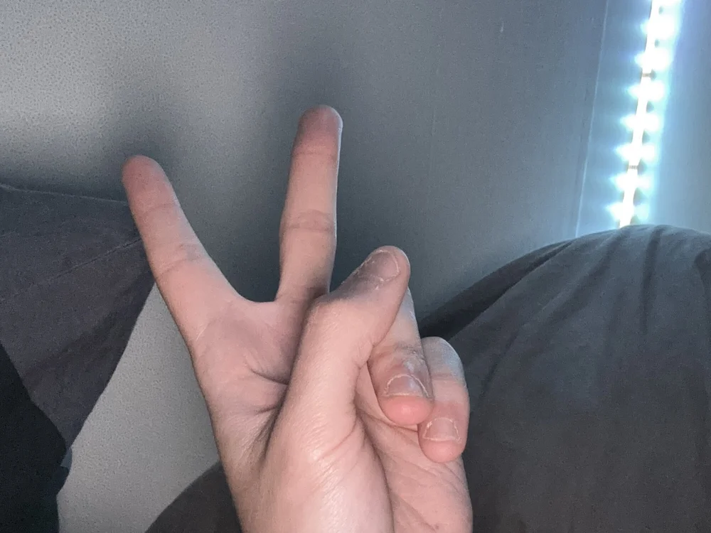 Lucas3324@xh's Offline Chat Room