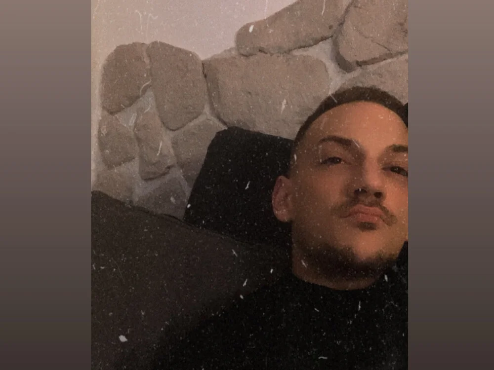 younglongdong030 Offline XXX-chat