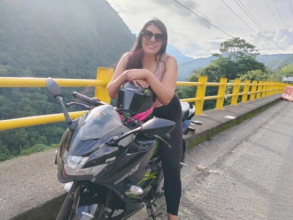 aisha_latina 离线XXX聊天