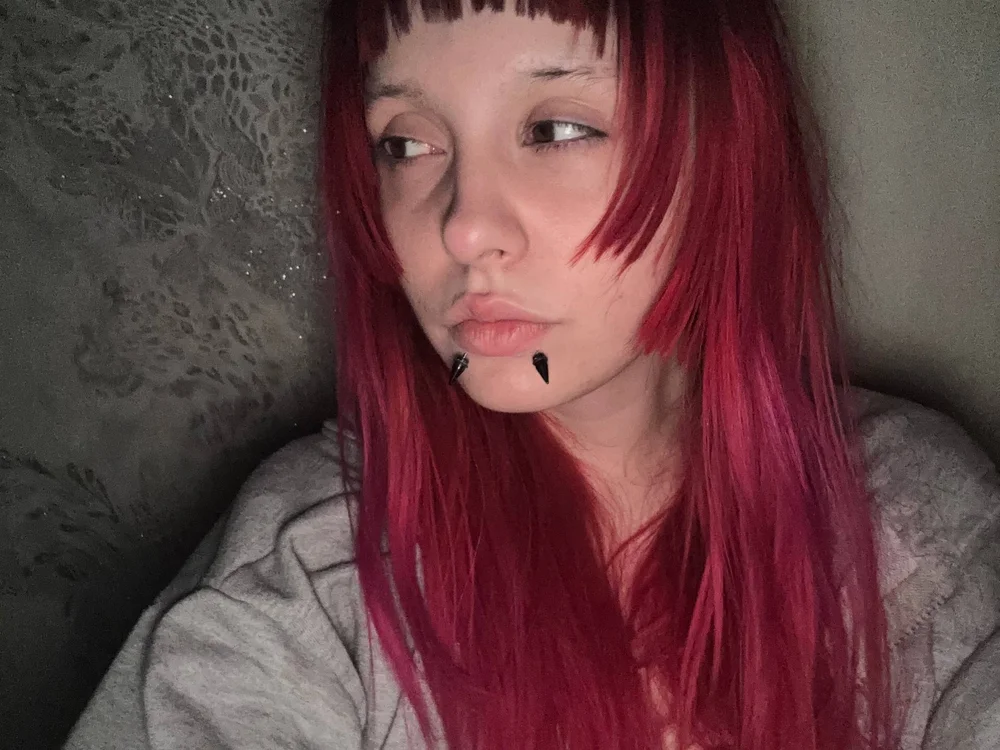 Redliss Offline XXX-chat