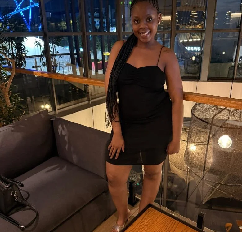 FreakyMamasita 離線 XXX 聊天