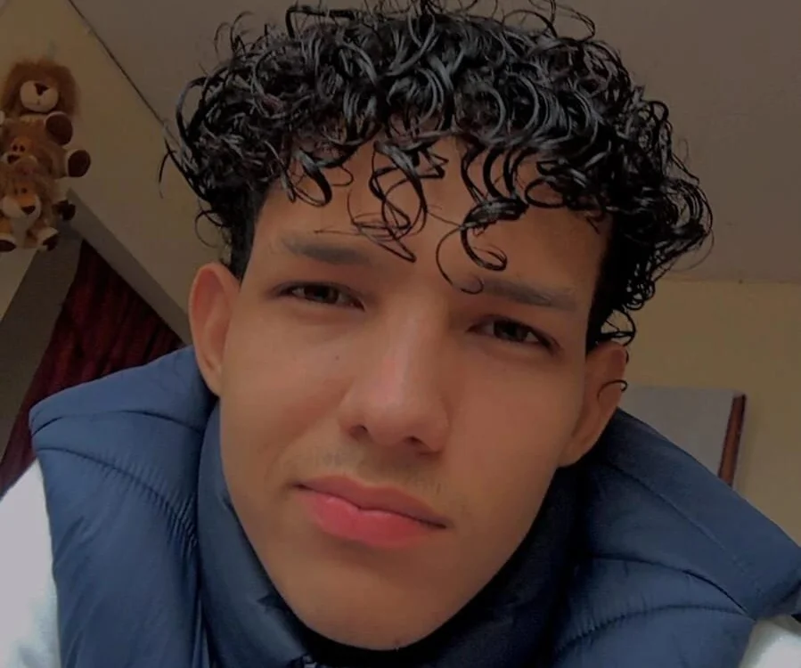 rafael_y's Offline XXX Chat