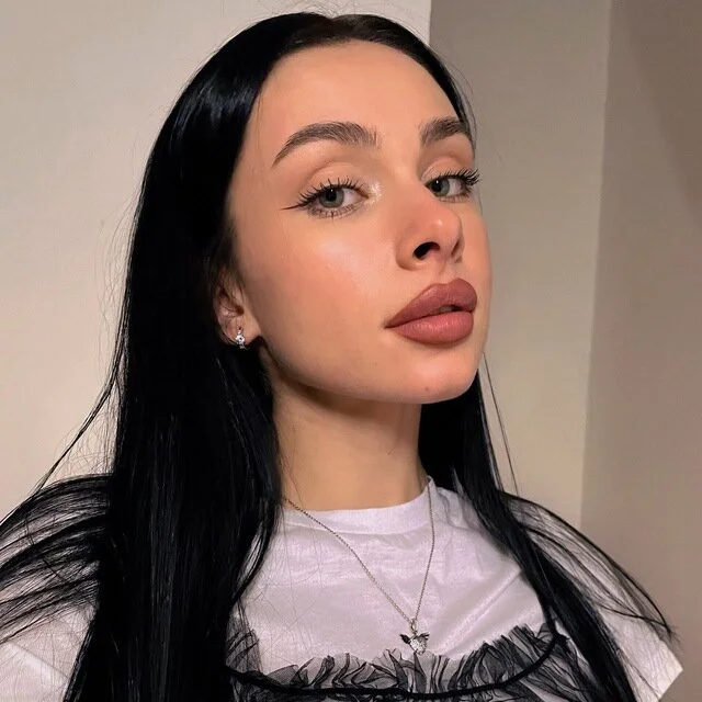 BellaBlum offline chatrum