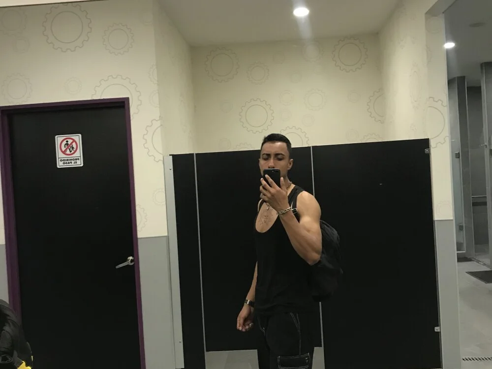 Sembang XXX Luar Talian GothicBoyy