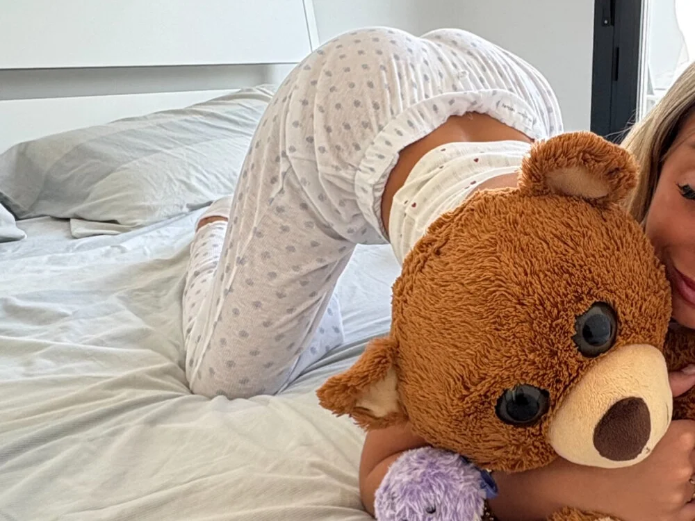 lilavv offline XXX-chat