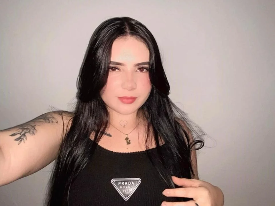 emily7_'s Live XXX Chat