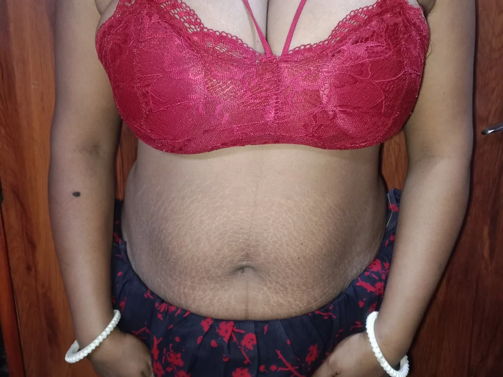 LovelyPriya3 offline chatrum