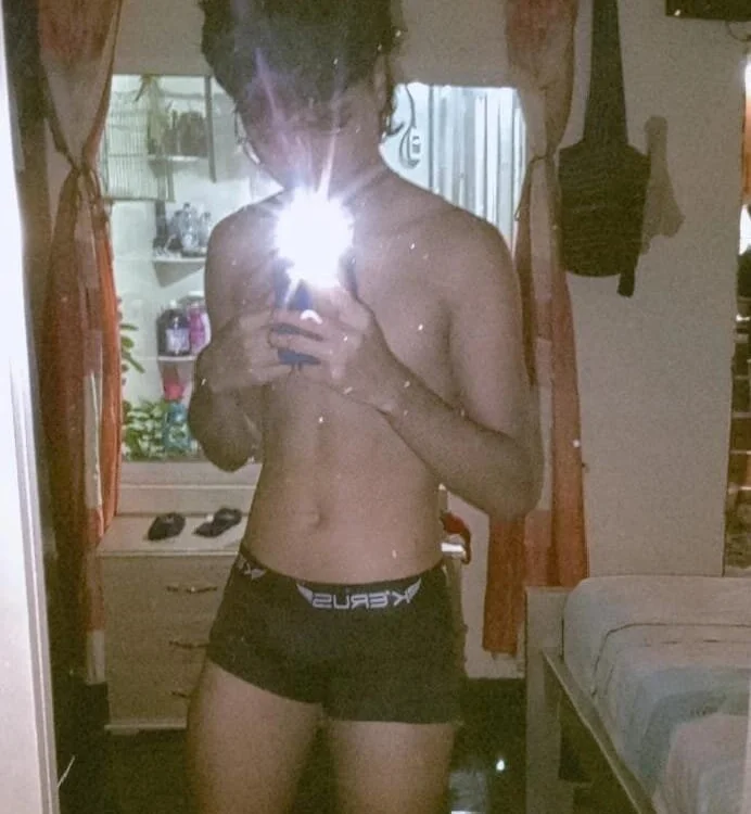 Chat +18 off-line de Noah_cum18