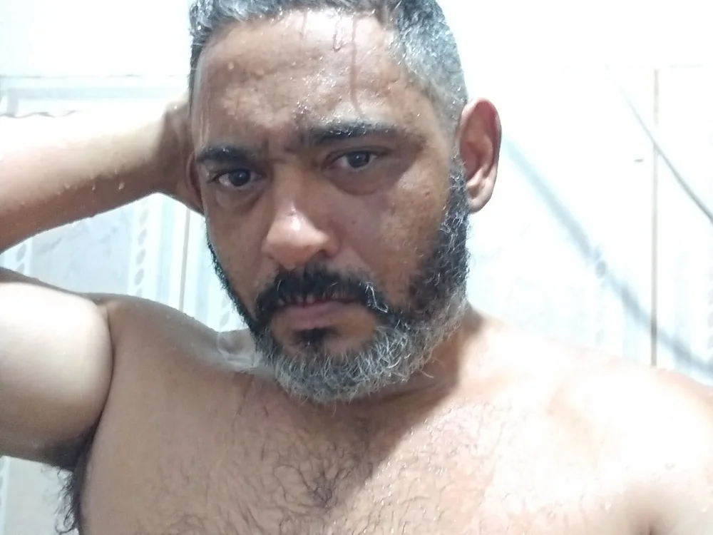 Fogaca39's Offline XXX Chat