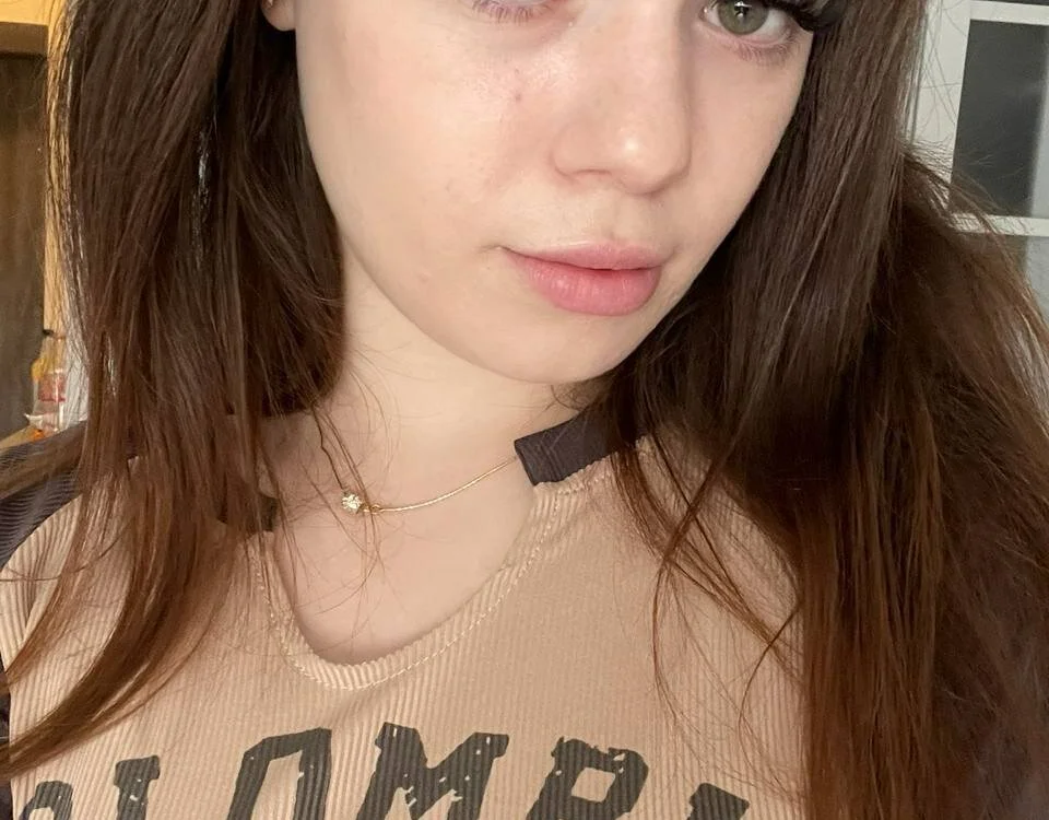 Hot__Tiny Chat XXX offline