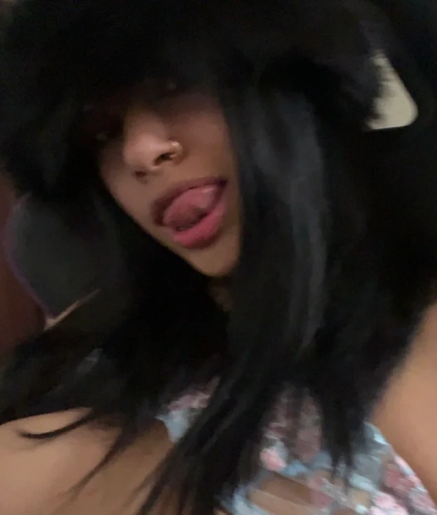 CarolinaRaven 오프라인 XXX 채팅