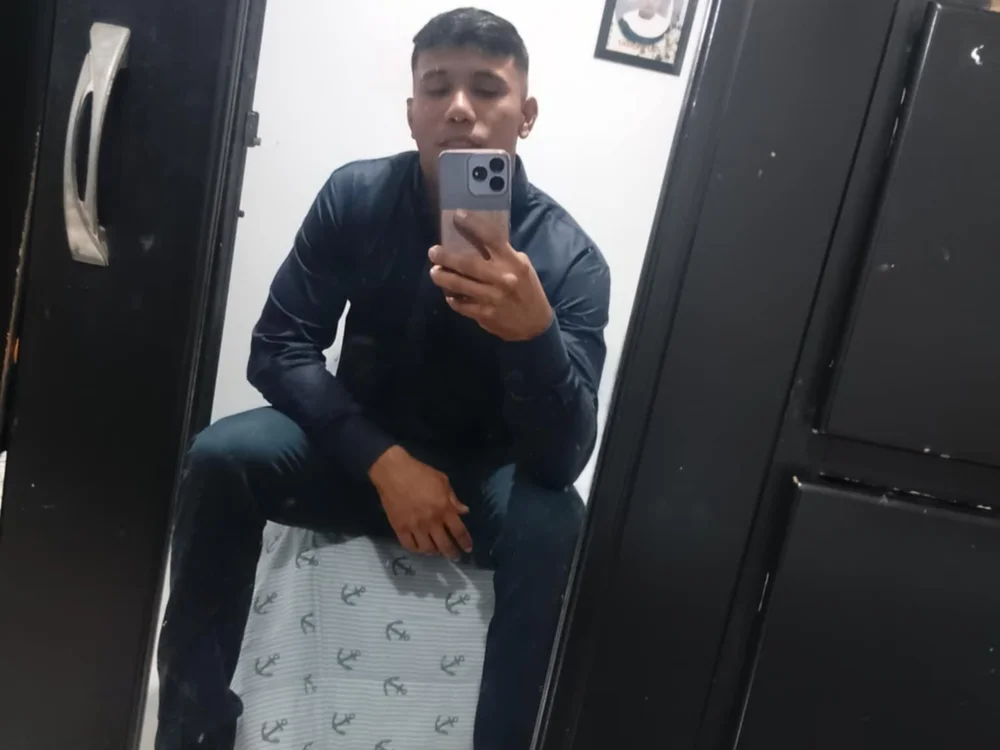 El_Moreno777 offline chatrum