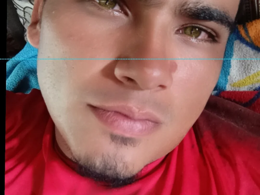 tinocoz12's Offline Chat Room