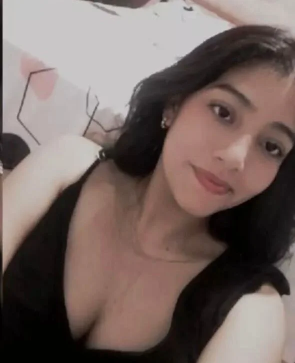 Sexy_mia_outdoors offline XXX-chat