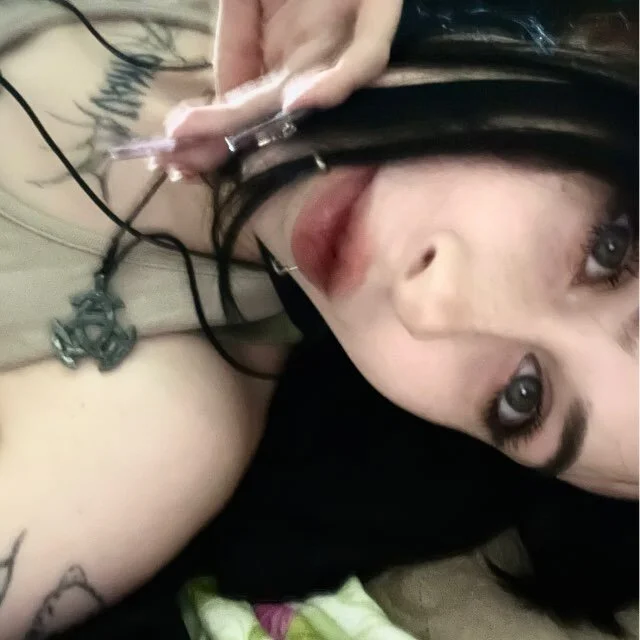 AteEtonian's Offline XXX Chat