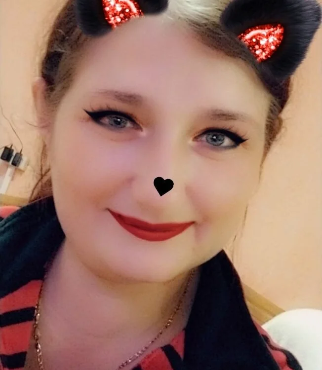 Super_hyliganka's Offline XXX Chat
