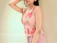 Son-pari1 live cam profile - MySuperHot