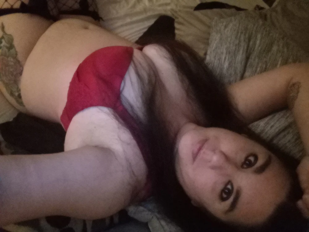 QueenEnvy6969's Offline Chat Room