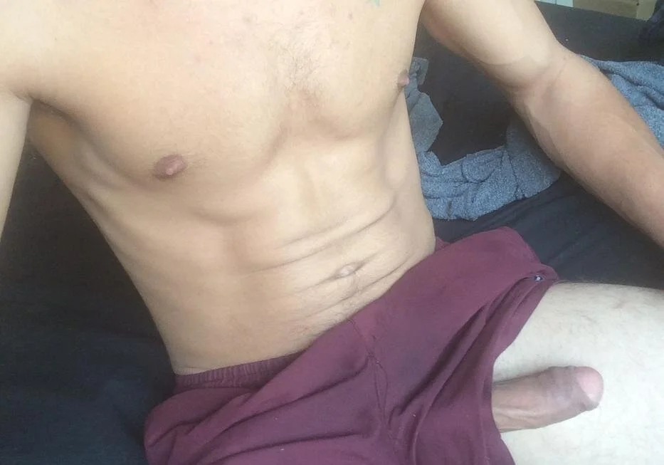 Chatroom XXX hors ligne de Latino_Bull