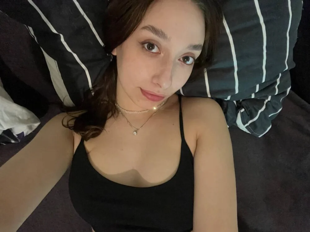 CaseyMixles' Offline XXX Chat