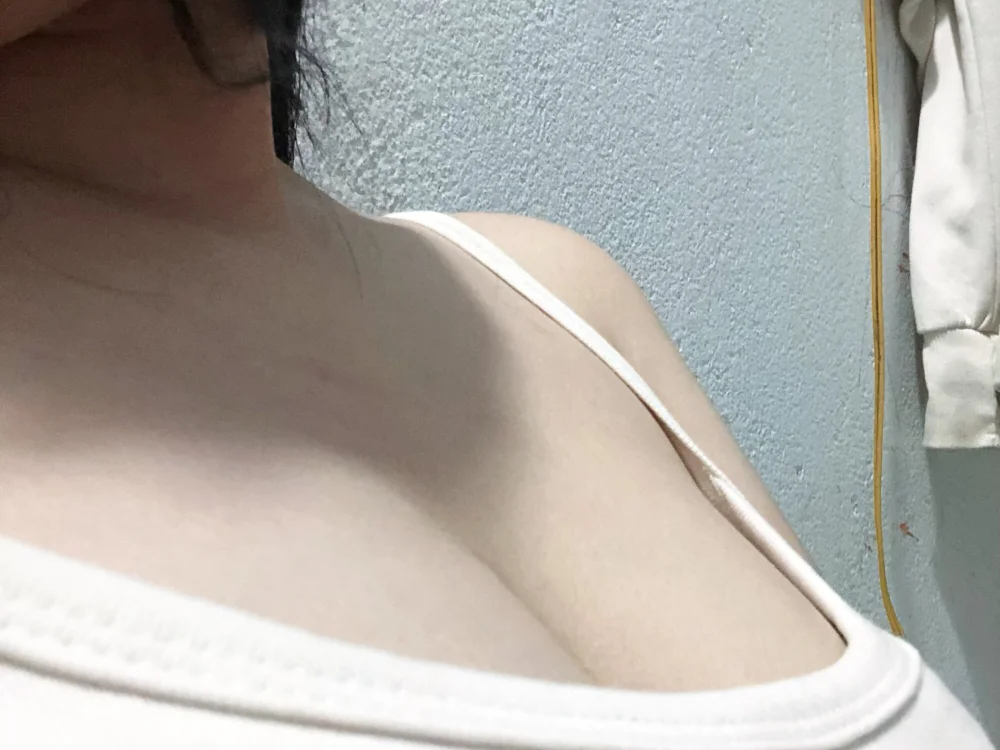 Donna01_'s most recent online preview