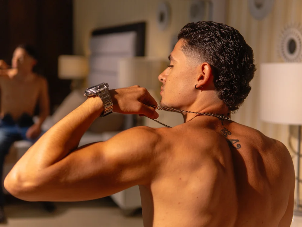 JacobCross: офлайн-секс-чат