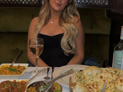 Blonde_Bunny on StripChat