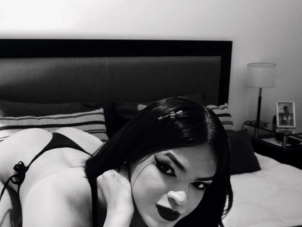 Chat +18 off-line de Thalianasexy