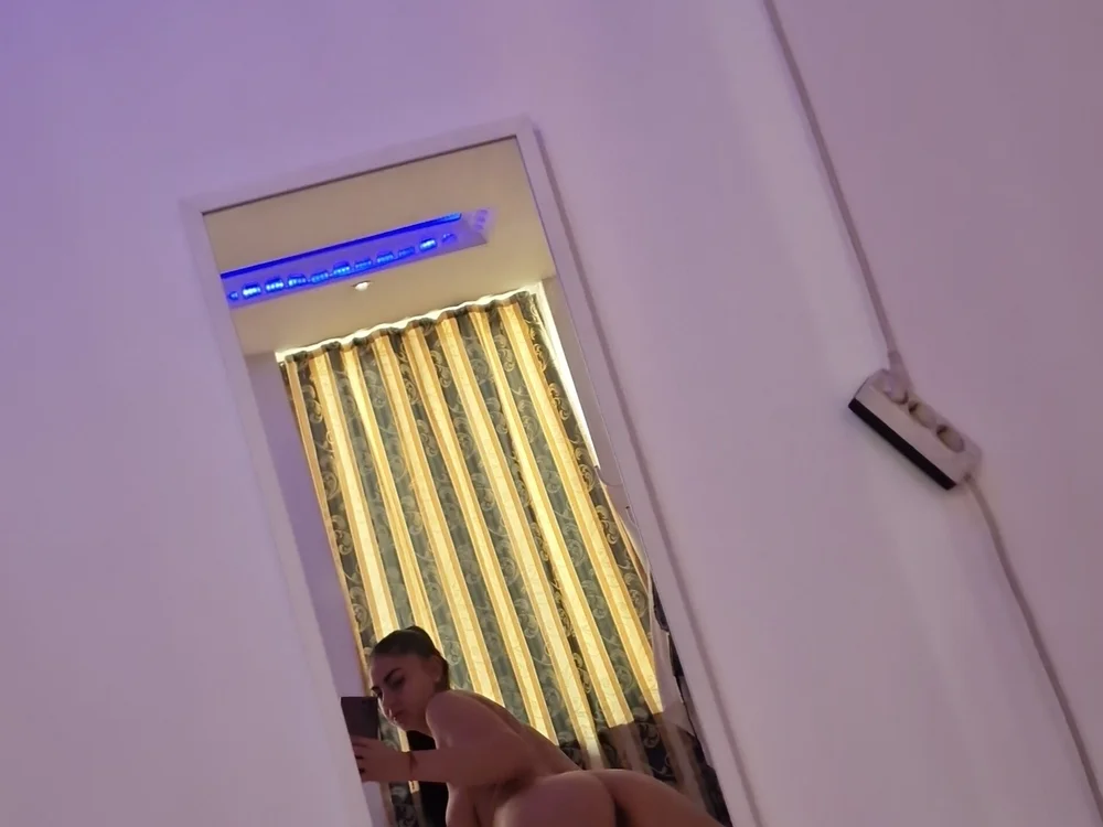 alexiss991 offline chatrum