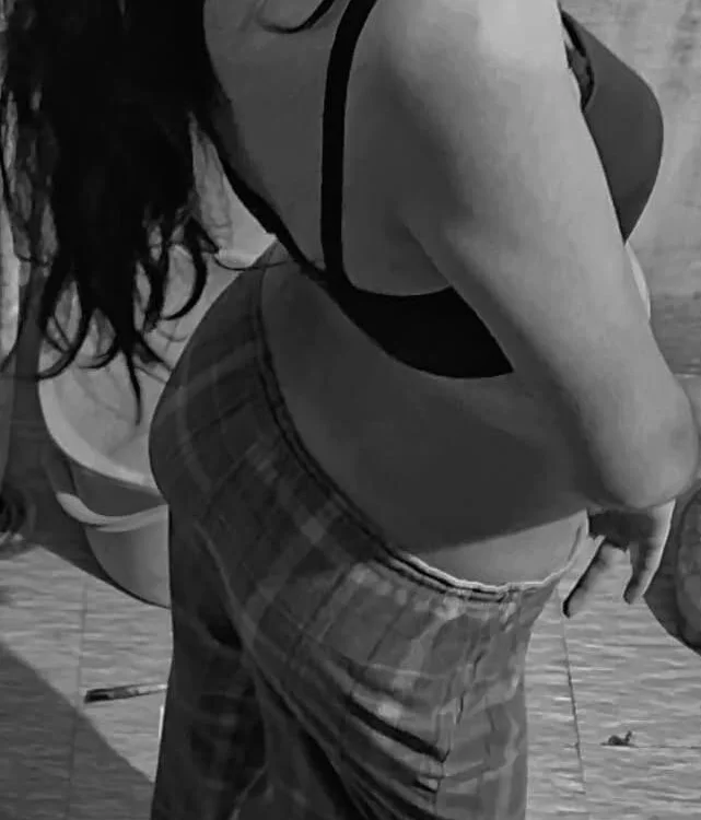 himanshisharmalive – Offline XXX chat