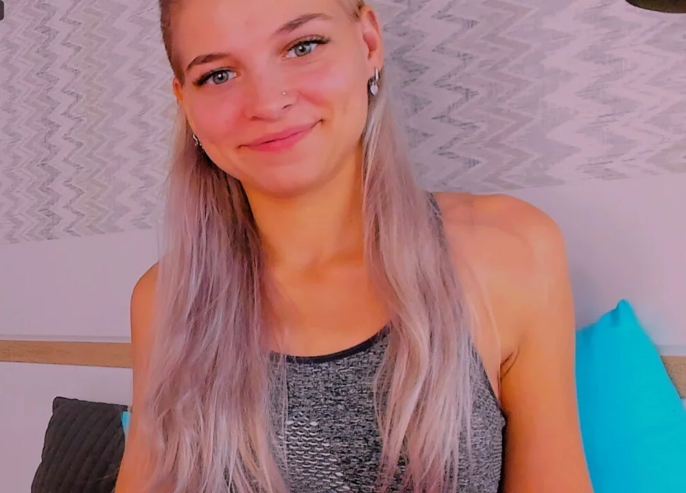 BeautyKathryn's Offline XXX Chat