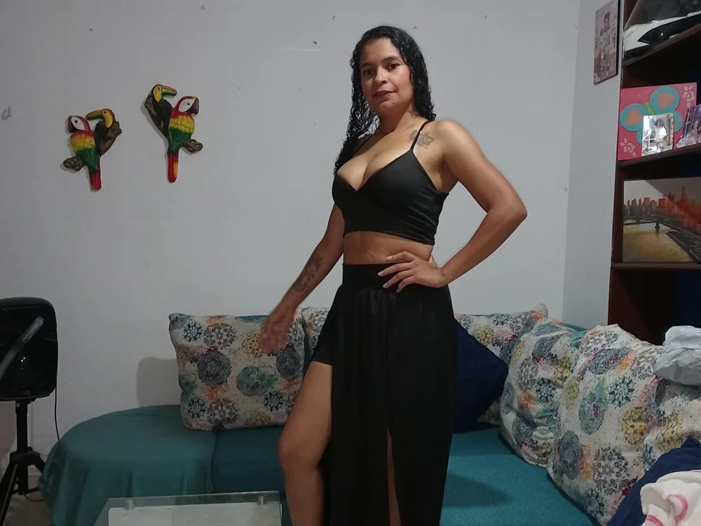 Gia_Olivertn Offline chat-huone