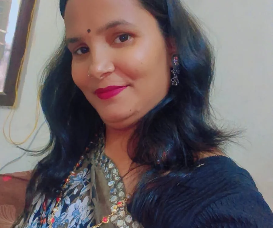Chat +18 off-line de ANAMIKA-SINGHAL
