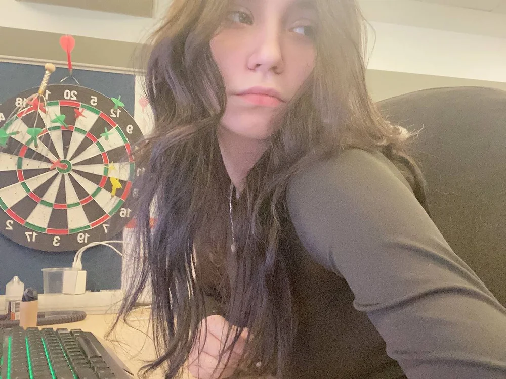 EvaCollinsh's Offline XXX Chat