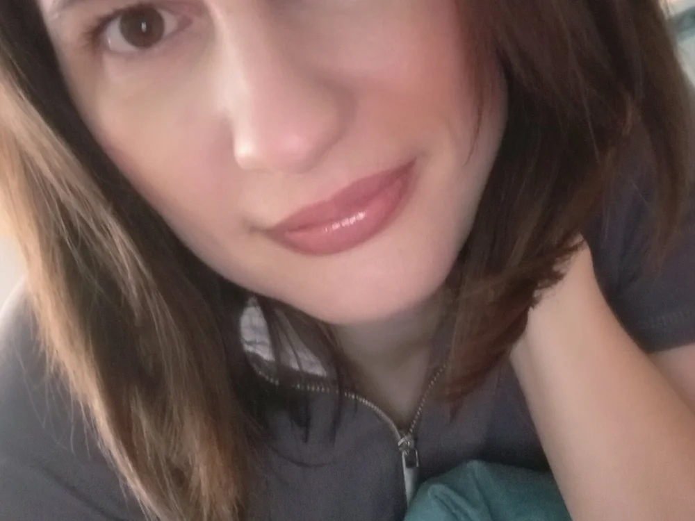 cherry_kissss' Offline XXX Chat